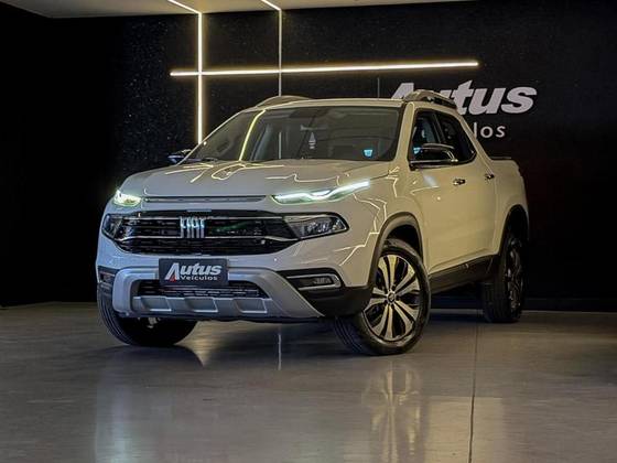 FIAT TORO 2.0 16V TURBO DIESEL VOLCANO 4WD AT9 FIAT TORO 2.0 16V TURBO DIESEL VOLCANO 4WD AT9